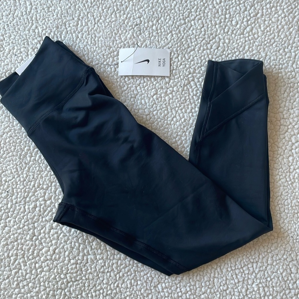 Nike yoga high rise legging 7/8 pants